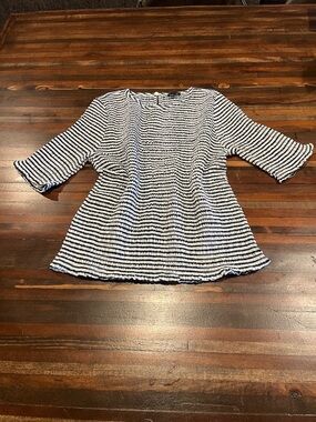 Ann Taylor Gingham Striped Textured Knit Top - Navy and White - medium
